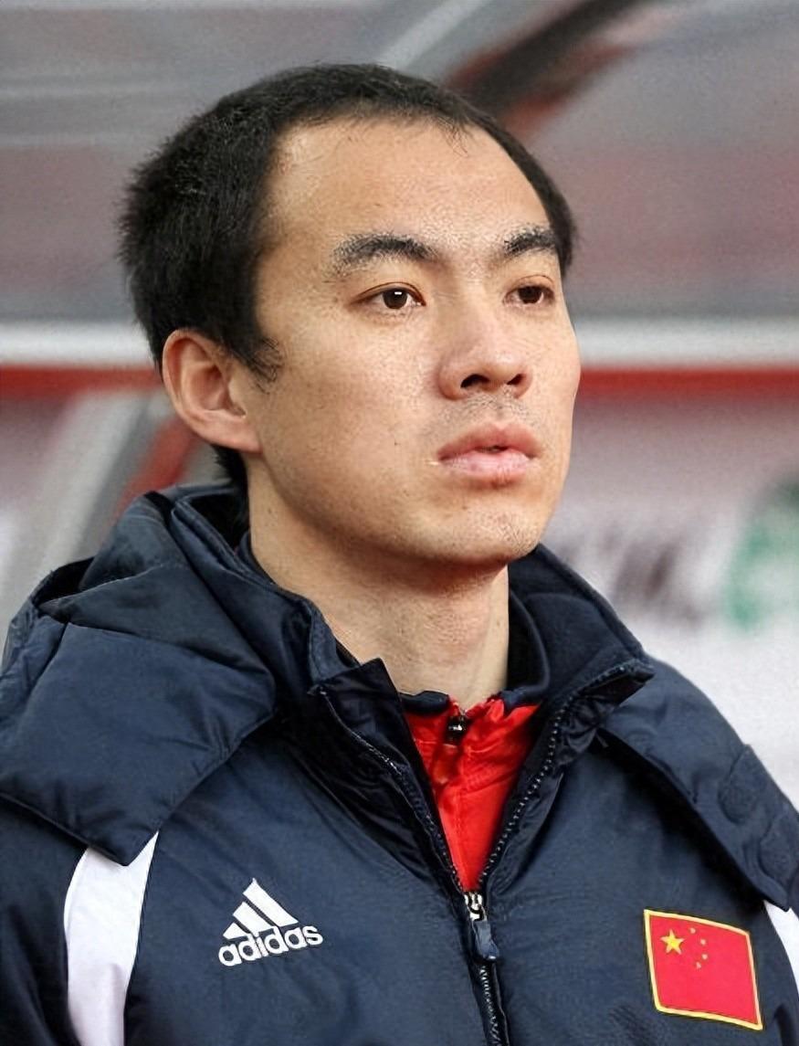 开云体育在线-原来他俩是父子，父亲是国安名宿，儿子是U18新秀 已登陆英超球队